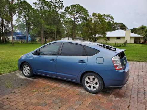 2009 Toyota Prius Touring - cars & trucks - by owner - vehicle... for sale in West Palm Beach, FL
