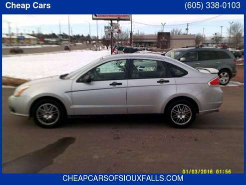 2010 FORD FOCUS SE - cars & trucks - by dealer - vehicle automotive... for sale in Sioux Falls, SD