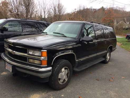 Chevrolet Suburban 1500 4WD - cars & trucks - by owner - vehicle... for sale in Westborough, MA