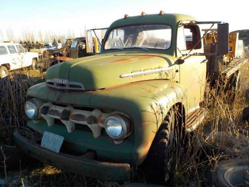 3 1949 to 1951 Ford Flatbed trucks with flathead V-8; s - cars & for sale in New London, MN