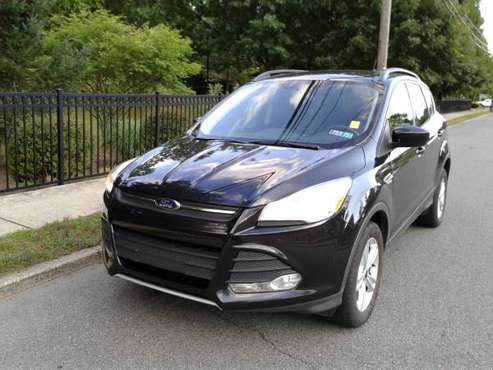 2014 FORD ESCAPE SE 4WD CELL - cars & trucks - by owner - vehicle... for sale in Wayne, NJ