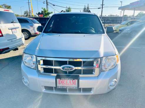 2008 Ford Escape XLT clean title - - by dealer for sale in Sacramento , CA