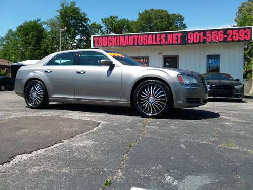 2014 Chrysler 300 - - by dealer - vehicle automotive for sale in Memphis, TN