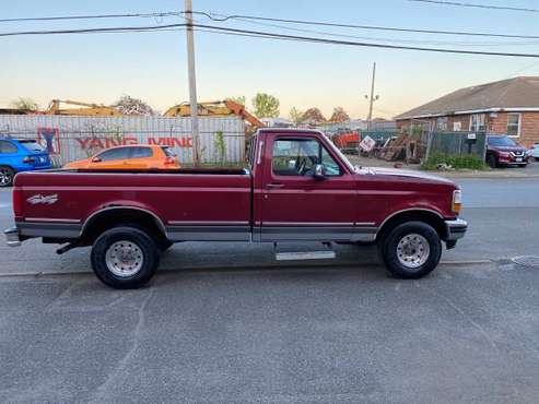 1995 Ford F-150 Pick up truck The 5 8 engine runs like a charm 4x4 for sale in Oceanside, NY