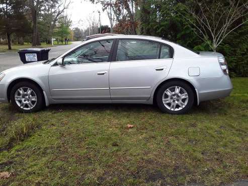 2006 Nissan Altima - cars & trucks - by owner - vehicle automotive... for sale in East Quogue, NY