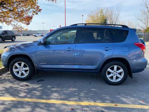 2007 Toyota RAV4 - cars & trucks - by owner - vehicle automotive sale for sale in Buffalo, NY