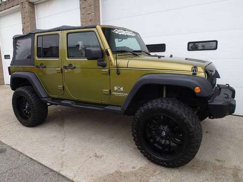 2008 Jeep Wrangler unlimited, 6 cyl, auto, 4 inch lift, SHARP! for sale in Chicopee, MA