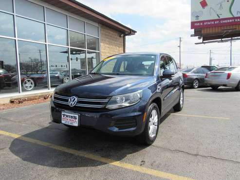 2012 Volkswagen Tiguan 4Motion - cars & trucks - by dealer - vehicle... for sale in Rockford, IL