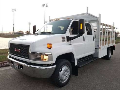 2007 GMC C5500 Stake bed, 6 6L Duramax, 5th wheel, Pwr Lft Gate! - cars for sale in NM