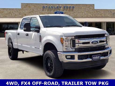 2019 Ford F-250 XLT - - by dealer - vehicle automotive for sale in Pilot Point, TX