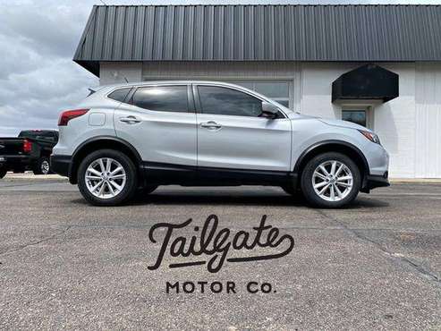 2018 Nissan Rogue Sport S (2018 5) Sport Utility 4D Family Owned! for sale in Fremont, NE