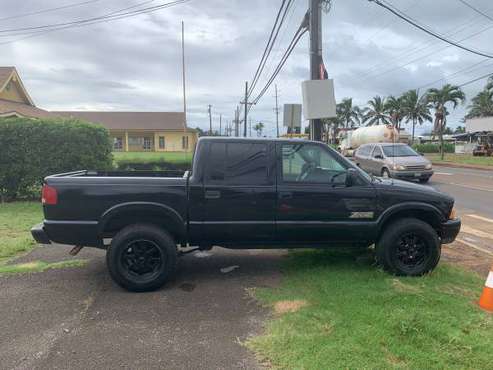 2001 GMC 4X4 4DOOR Sonoma truck - cars & trucks - by owner - vehicle... for sale in Kapaa, HI