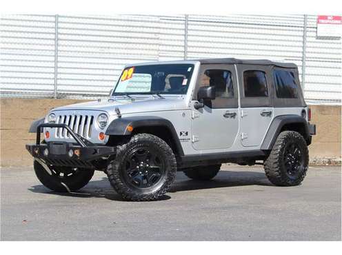 2009 Jeep Wrangler 4WD AWD Unlimited X Sport Utility 4D SUV for sale in Everett, WA