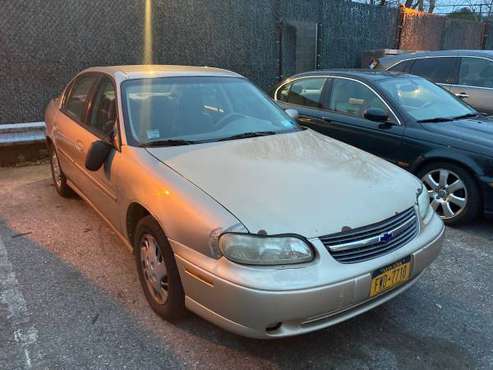 1999 Chevrolet Malibu NEEDS ENGINE - cars & trucks - by owner -... for sale in Armonk, NY