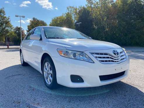 2011 Toyota Camry LE - cars & trucks - by owner - vehicle automotive... for sale in Eastlake, OH