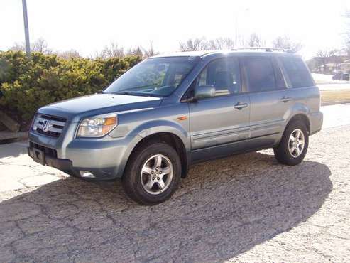 2006 HONDA PILOT 4W - cars & trucks - by owner - vehicle automotive... for sale in Colorado Springs, CO