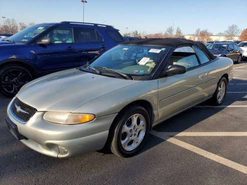 2000 CHRYSLER SEBRING CONVERTIBLE,2 DOOR LEATHER SEATS,CHEAP SPORTY... for sale in Allentown, PA