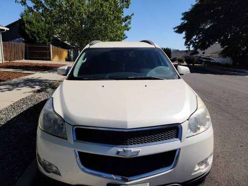 2011 Chevy Traverse LT - cars & trucks - by owner - vehicle... for sale in White City, OR