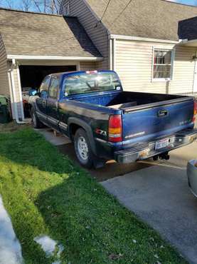 2001 chevy silverado z71 - cars & trucks - by owner - vehicle... for sale in Canton, OH