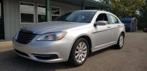 2012 CHRYSLER 200 TOURING**NICE** - cars & trucks - by dealer -... for sale in LAKEVIEW, MI