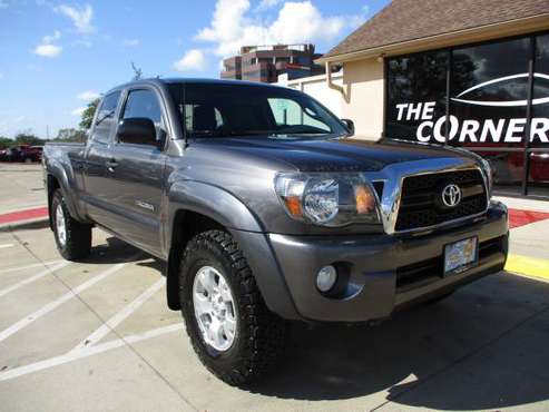 2011✦ TOYOTA TACOMA✦ - cars & trucks - by dealer - vehicle... for sale in Bryan, TX