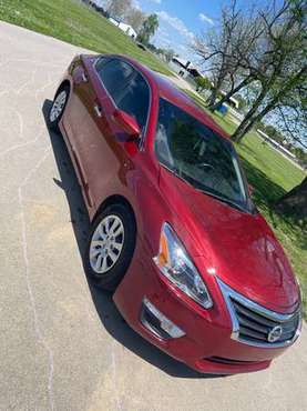 2013 Nissan Altima S Clean title for sale in Lawrenceburg, KY