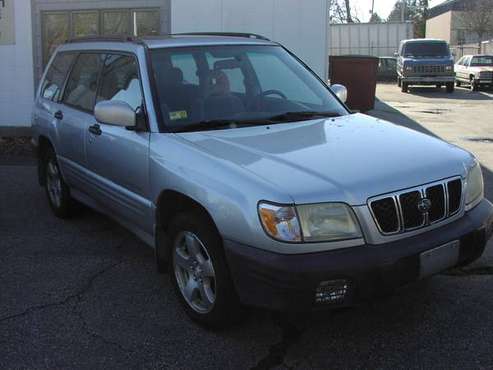 LOW MILES SUBARU FORESTER S - cars & trucks - by dealer - vehicle... for sale in Riverside, RI