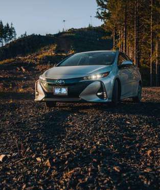 2017 Toyota Prius PrimeAdvanced Hatchback 4D - cars & trucks - by... for sale in Corvallis, OR
