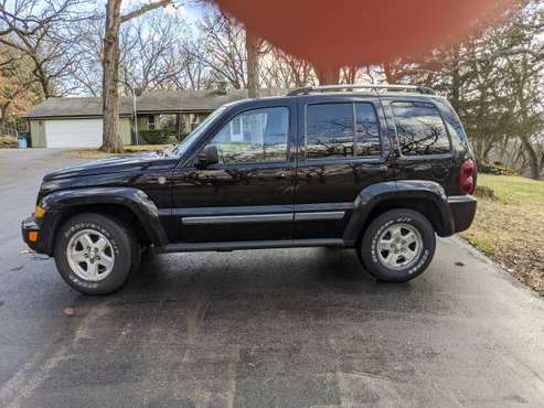 2005 jeep liberty diesel for sale in Rockford, IL
