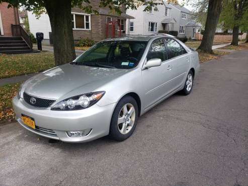 2005 Toyota Camry SE - cars & trucks - by owner - vehicle automotive... for sale in Buffalo, NY