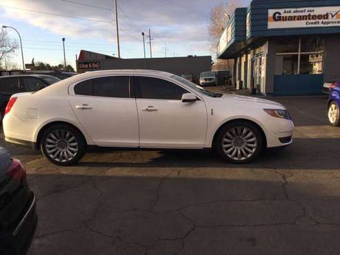2013 Lincoln MKS - - by dealer - vehicle automotive sale for sale in Garden City, MI
