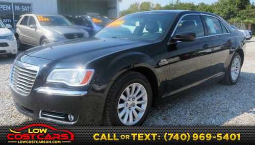 *2013* *Chrysler* *300-Series* *Base 4dr Sedan* for sale in Circleville, OH
