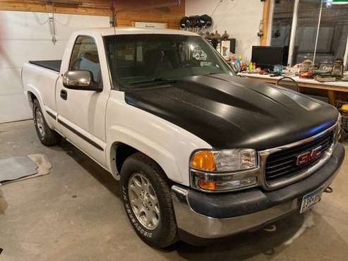 2000 GMC 2 Wheel Drive Short Box - cars & trucks - by owner -... for sale in Duluth, MN