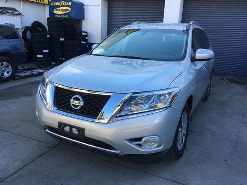 2013 Nissan Pathfinder SV!Powered! Financing available. 99%Approval for sale in STATEN ISLAND, NY
