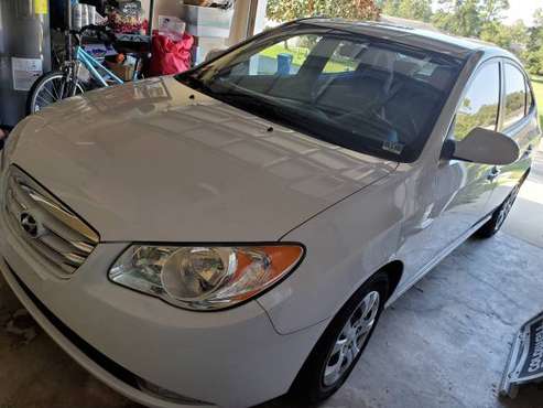 Hyundai Elantra 2010 (White)- Great condition! $4,900 for sale in Alachua, FL