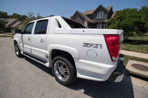 2006 Chevrolet Avalanche LS / Southern Comfort Package for sale in Lees Summit, MO