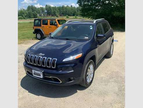 2014 JEEP CHEROKEE LIMITED - cars & trucks - by dealer - vehicle... for sale in North Ridgeville, OH