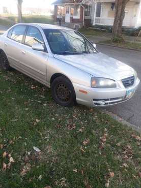 2005 Hyundai elantra $1500 - cars & trucks - by owner - vehicle... for sale in Hamilton, OH