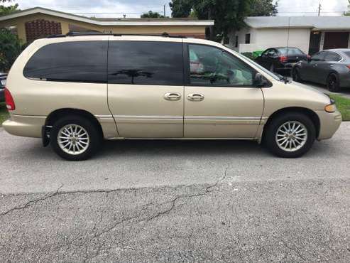 Chrysler (Van) for sale in Fort Lauderdale, FL
