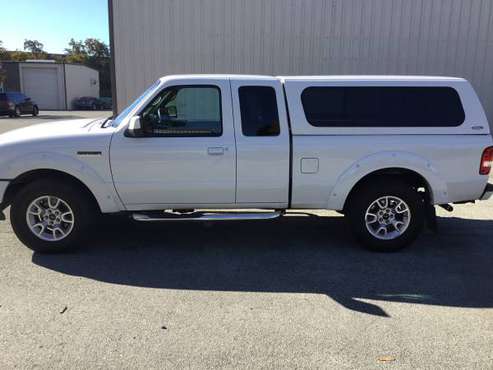 2011 ford ranger super cab . 4x4 low miles like new - cars & trucks... for sale in Gilroy, CA
