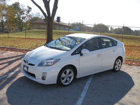 2010 Toyota Prius, 125Kmi, Leather, Bluetooth, AUX, 26 Hybrids Avail for sale in West Allis, WI