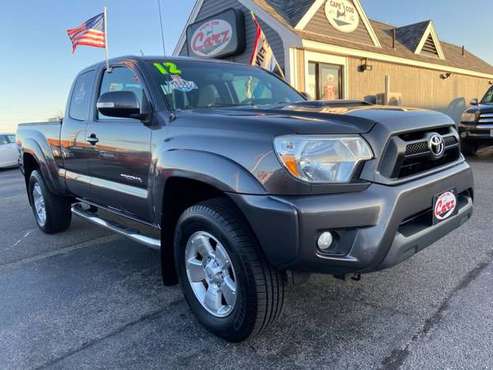 2012 Toyota Tacoma V6 4x4 4dr Access Cab 6.1 ft SB 5A **GUARANTEED... for sale in Hyannis, MA