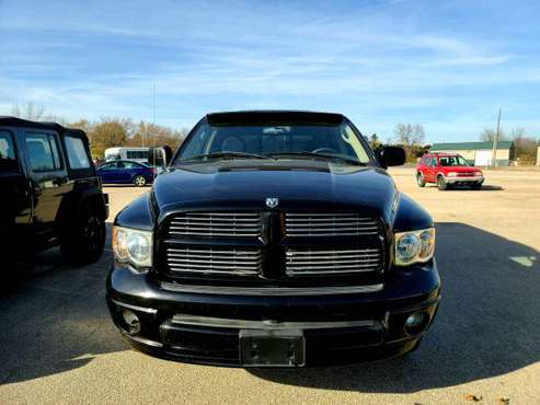 2005 Dodge Ram SLT 4x4 - cars & trucks - by dealer - vehicle... for sale in Neenah, WI