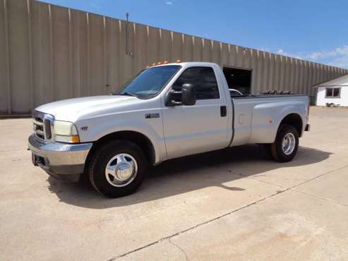 2003 F-350 V-10 WITH HYDRAULIC LIFT - - by dealer for sale in Bessie, OK