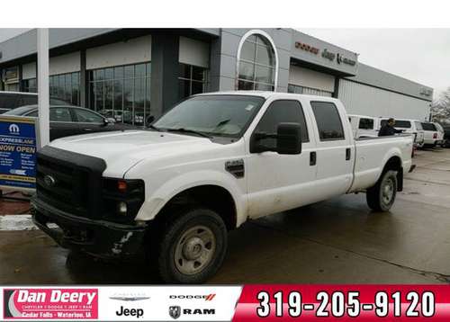 2008 Ford F 350SD 4WD 4D Crew Cab / Truck XL - cars & trucks - by... for sale in Waterloo, IA