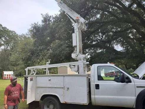 2006 ford f450 bucket truck v10 for sale in Lucedale, MS