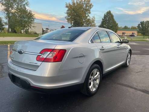 2010 Ford Taurus SEL AWD for sale in Naperville, IL