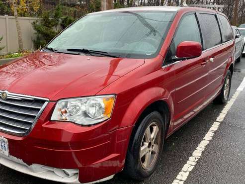 Chrysler Town and Chrysler 2008 - $2800 - cars & trucks - by owner -... for sale in STATEN ISLAND, NY