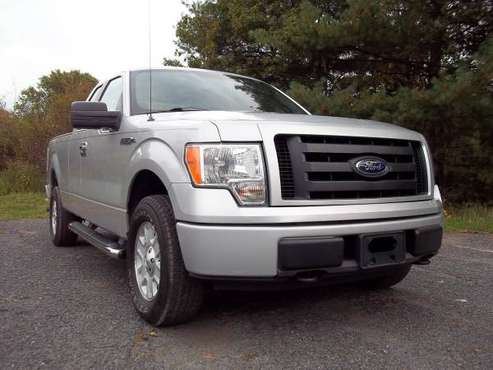 2009 Ford F150 Super Cab STX 4WD - Mint Cond. for sale in West Bridgewater, MA