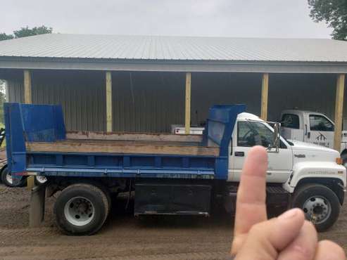 Dump truck for sale in Saint Paul, MN